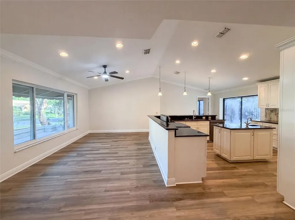 37 Osprey Street Safety Harbor FL 34695