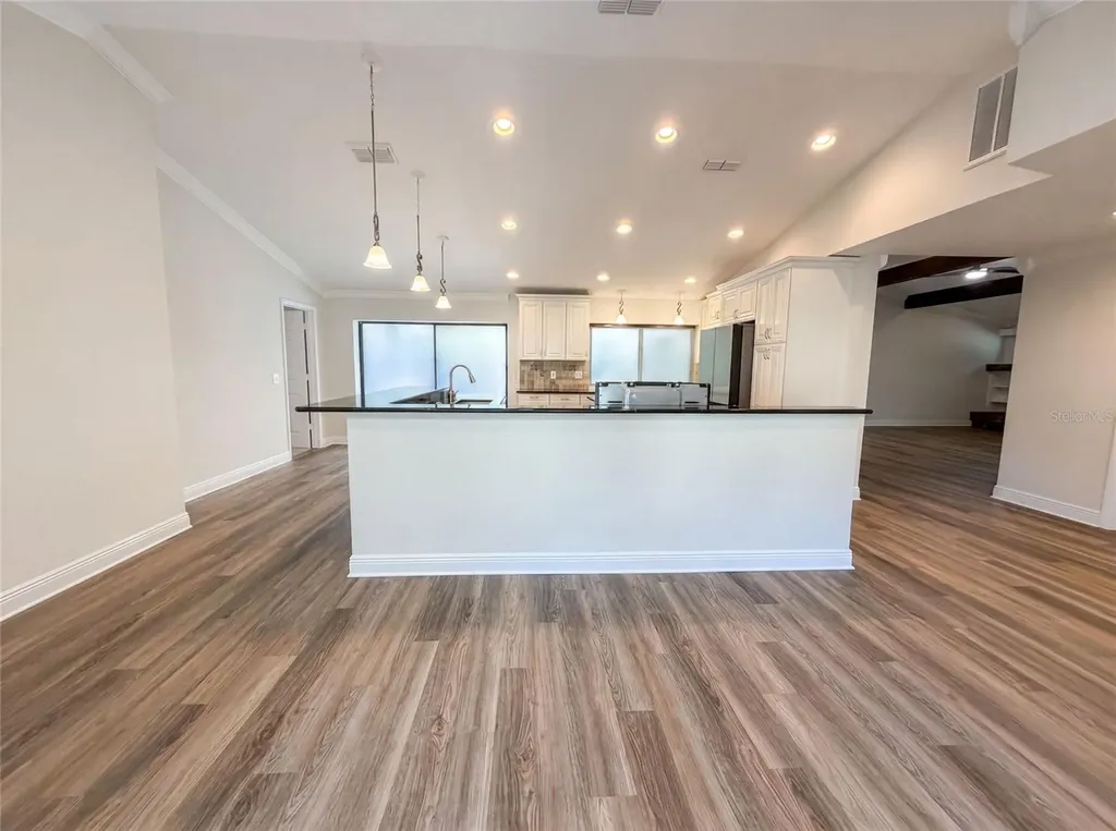 37 Osprey Street Safety Harbor FL 34695