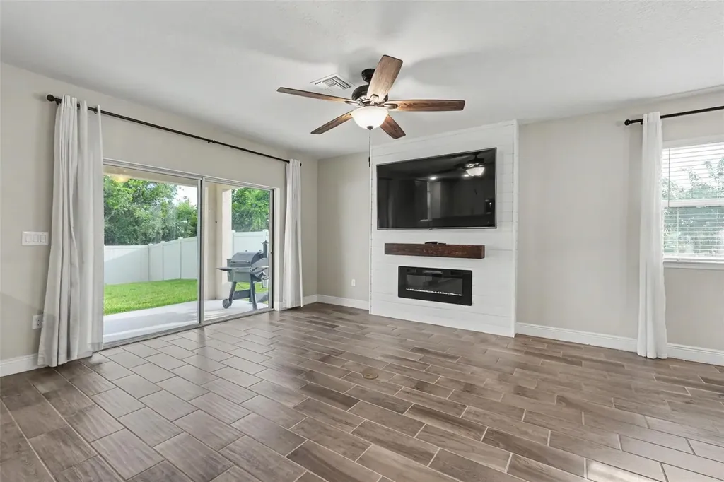 13456 Palmera Vista Drive Riverview FL 33579
