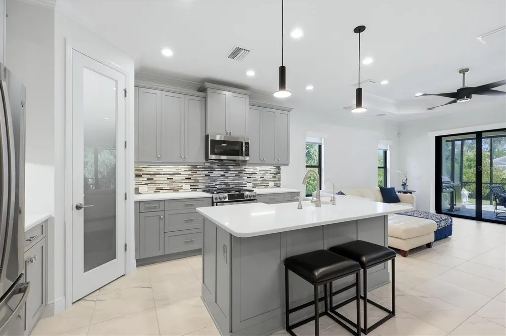 12946 True Blue Circle Bradenton FL 34211
