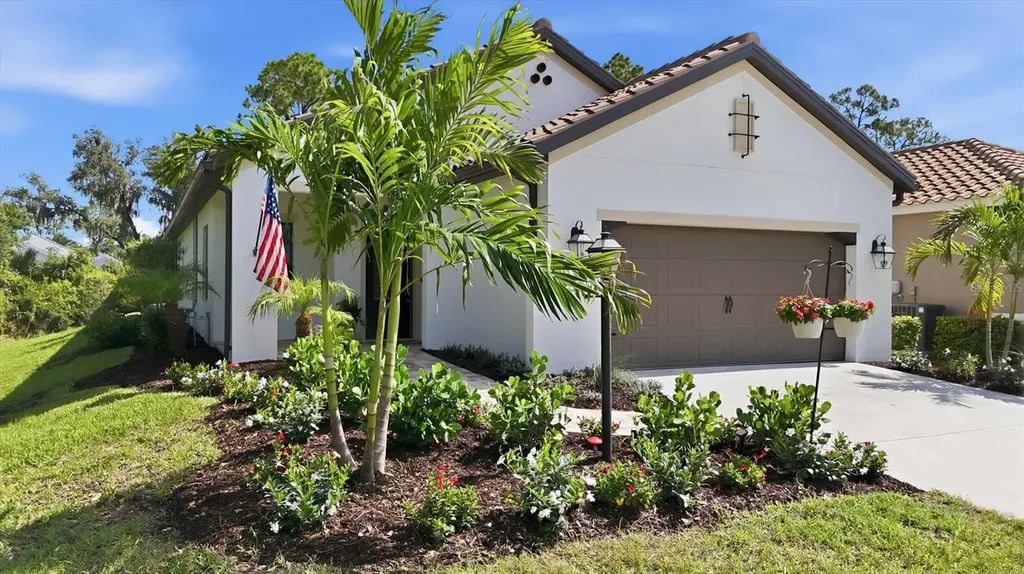 12946 True Blue Circle Bradenton FL 34211