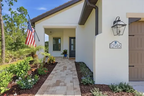 12946 True Blue Circle Bradenton FL 34211