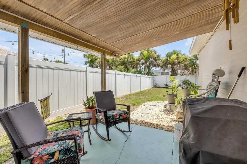 3929 S Peninsula Drive Port Orange FL 32127