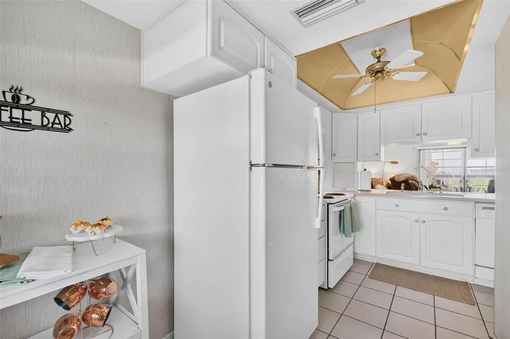 9860 62nd Terrace N St Petersburg FL 33708