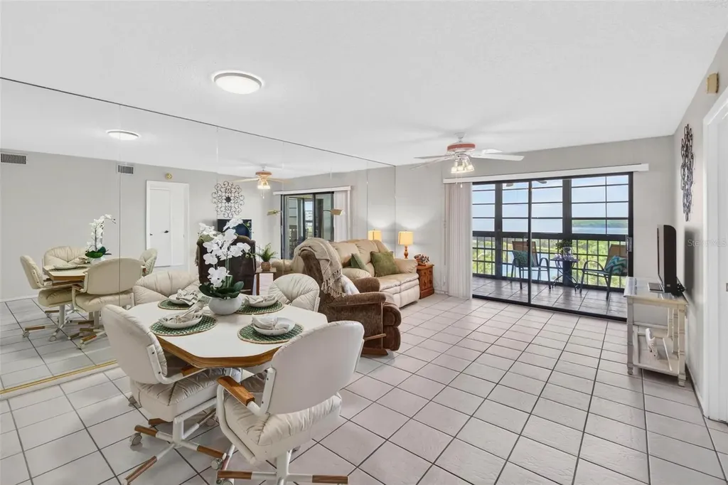 9860 62nd Terrace N St Petersburg FL 33708