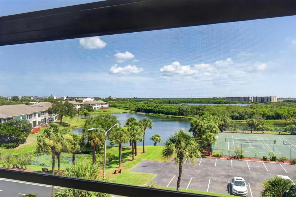 9860 62nd Terrace N St Petersburg FL 33708