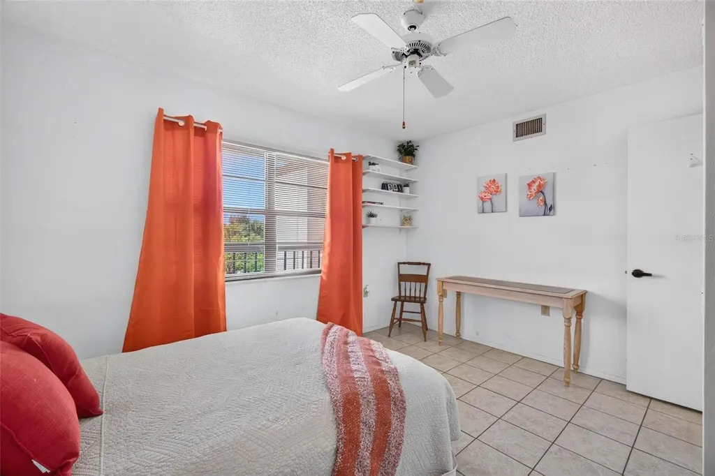 9860 62nd Terrace N St Petersburg FL 33708