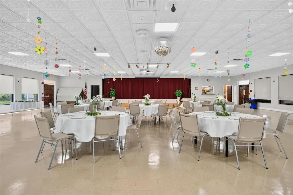 9860 62nd Terrace N St Petersburg FL 33708