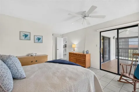 9860 62nd Terrace N St Petersburg FL 33708