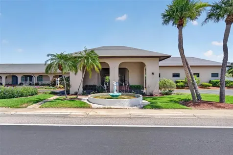 9860 62nd Terrace N St Petersburg FL 33708