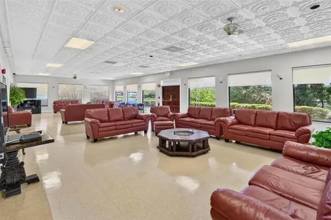9860 62nd Terrace N St Petersburg FL 33708