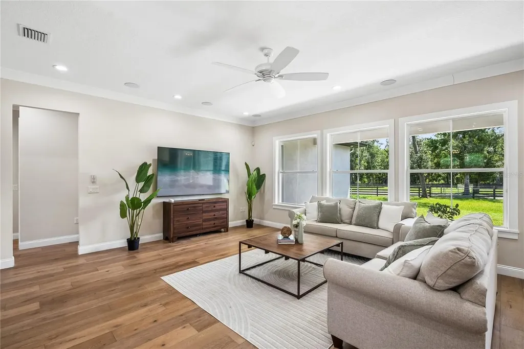 2370 Pine Meadows Place Oviedo FL 32766