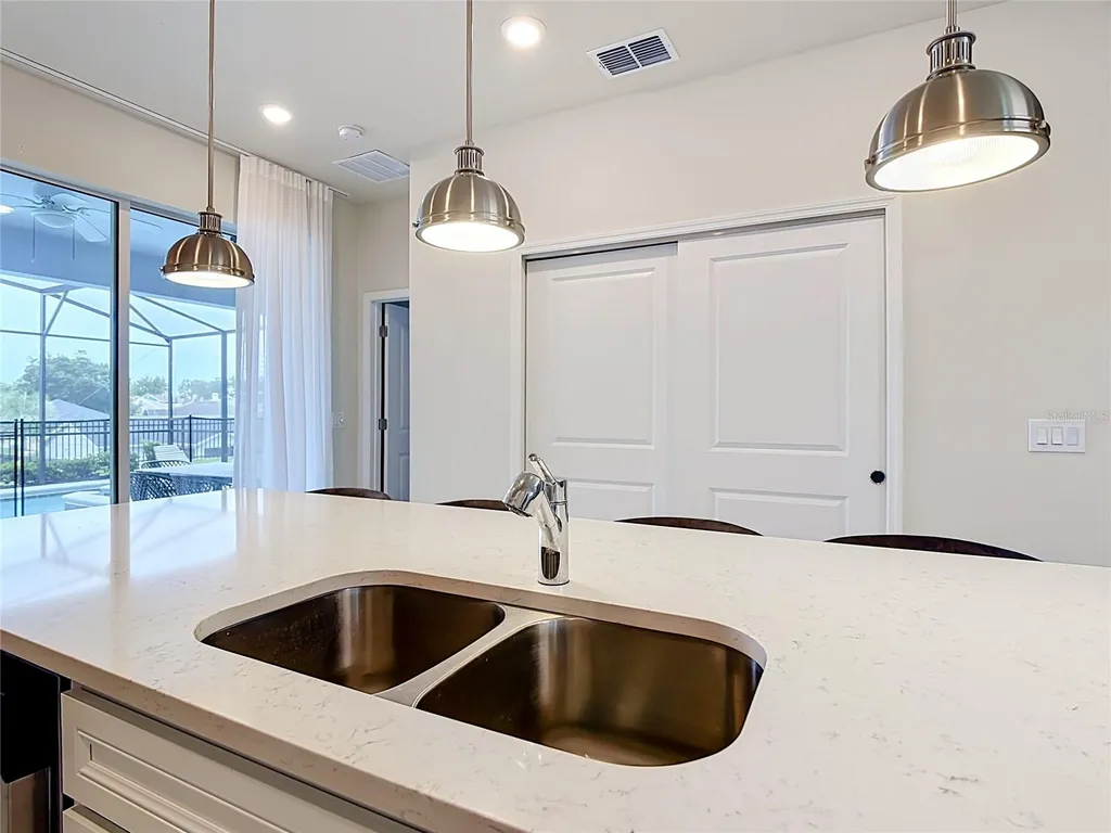 3859 Lana Avenue Davenport FL 33897