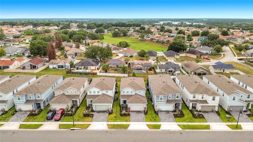 3859 Lana Avenue Davenport FL 33897