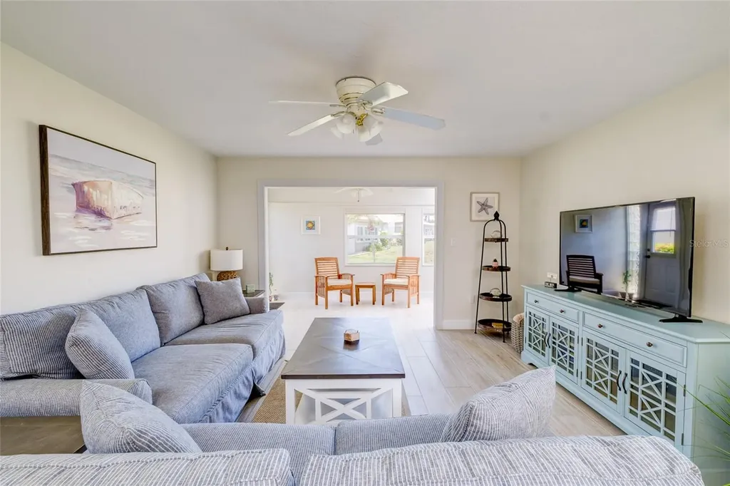 161 Vista Hermosa Circle Sarasota FL 34242