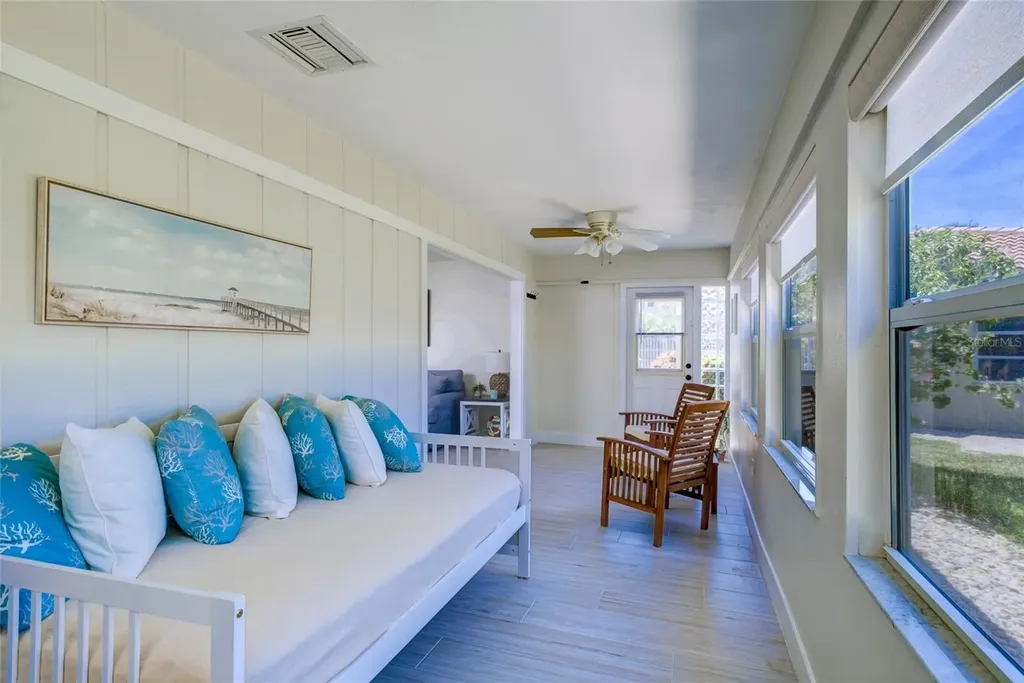 161 Vista Hermosa Circle Sarasota FL 34242