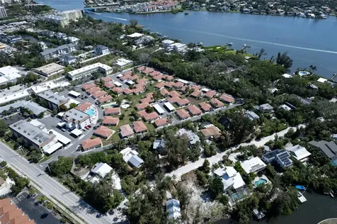 161 Vista Hermosa Circle Sarasota FL 34242