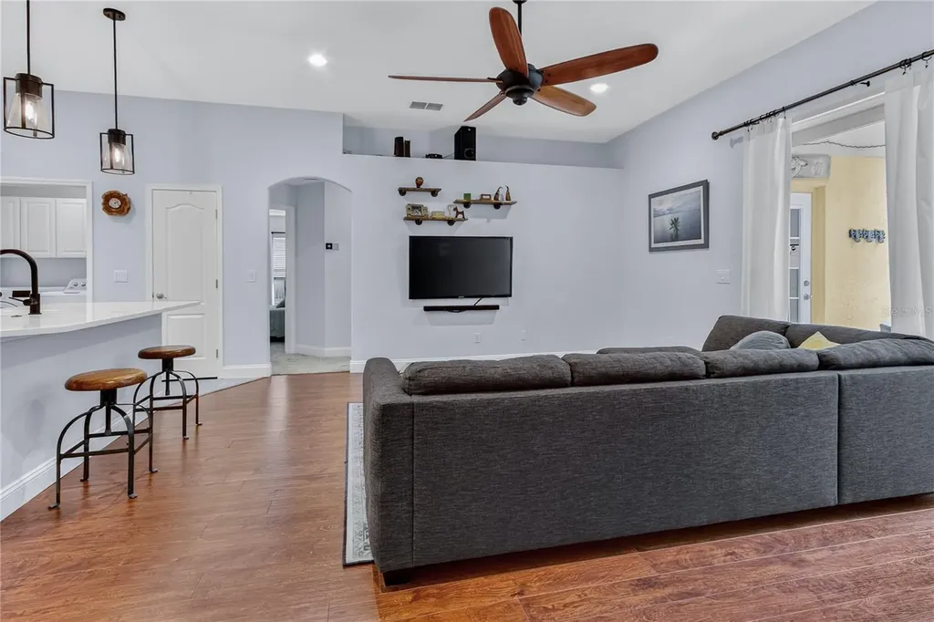 3043 Randleman Court Oviedo FL 32765