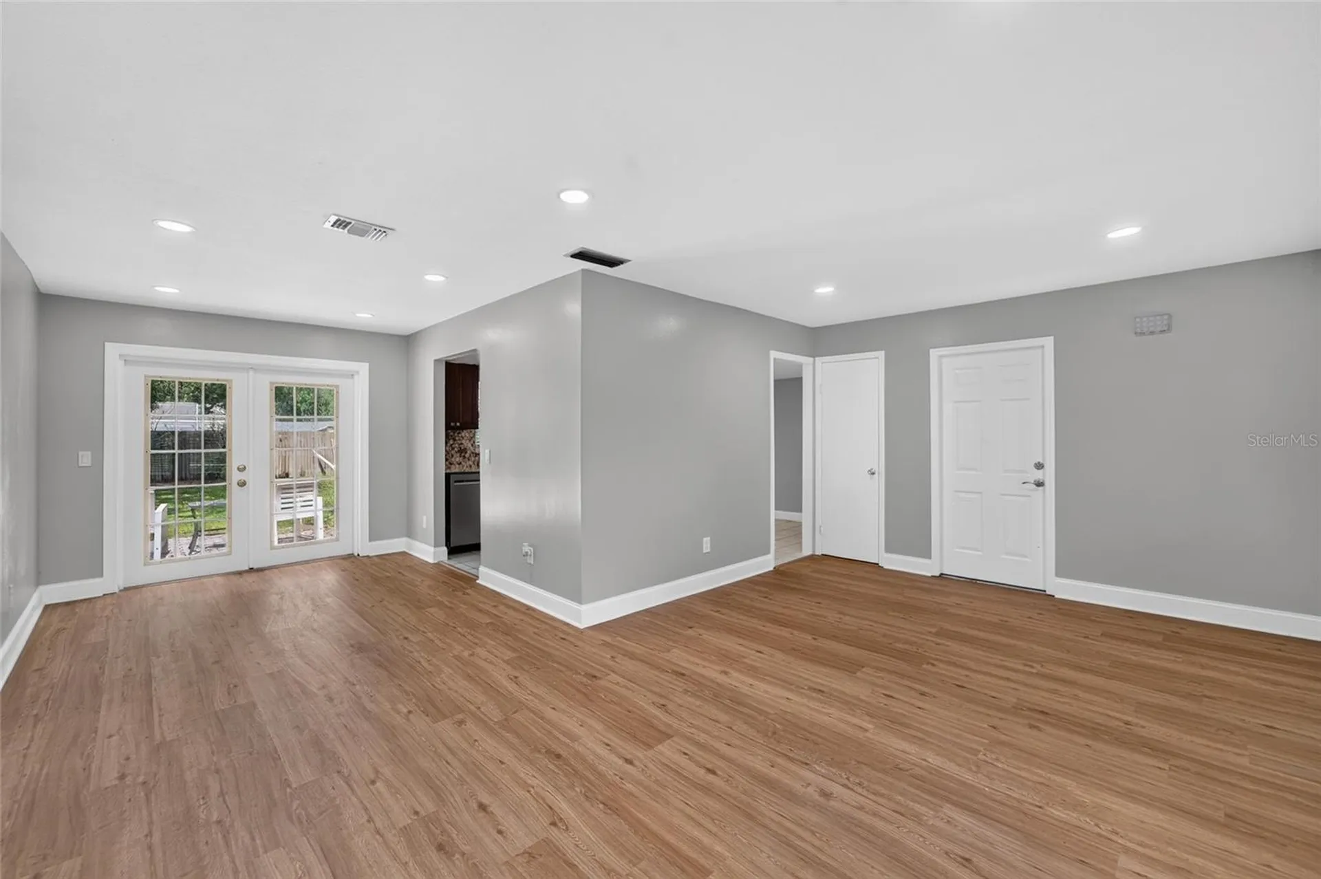 615 Pine Forest Drive Brandon FL 33511
