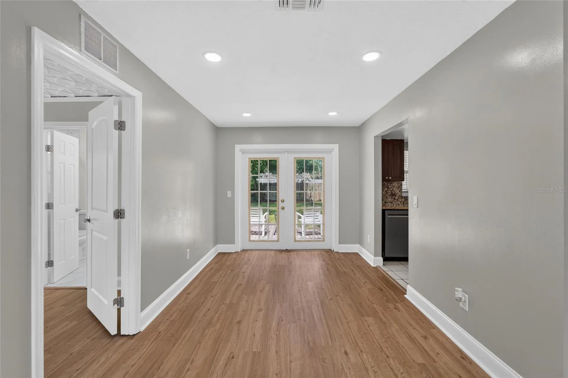 615 Pine Forest Drive Brandon FL 33511