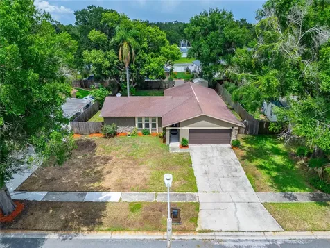 615 Pine Forest Drive Brandon FL 33511