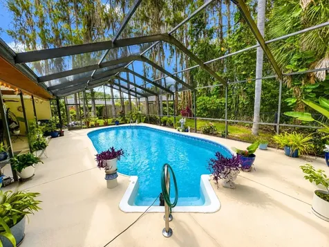 9801 Didrikson Drive New Port Richey FL 34655