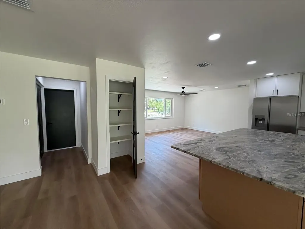 2235 Anastasia Way S St Petersburg FL 33712