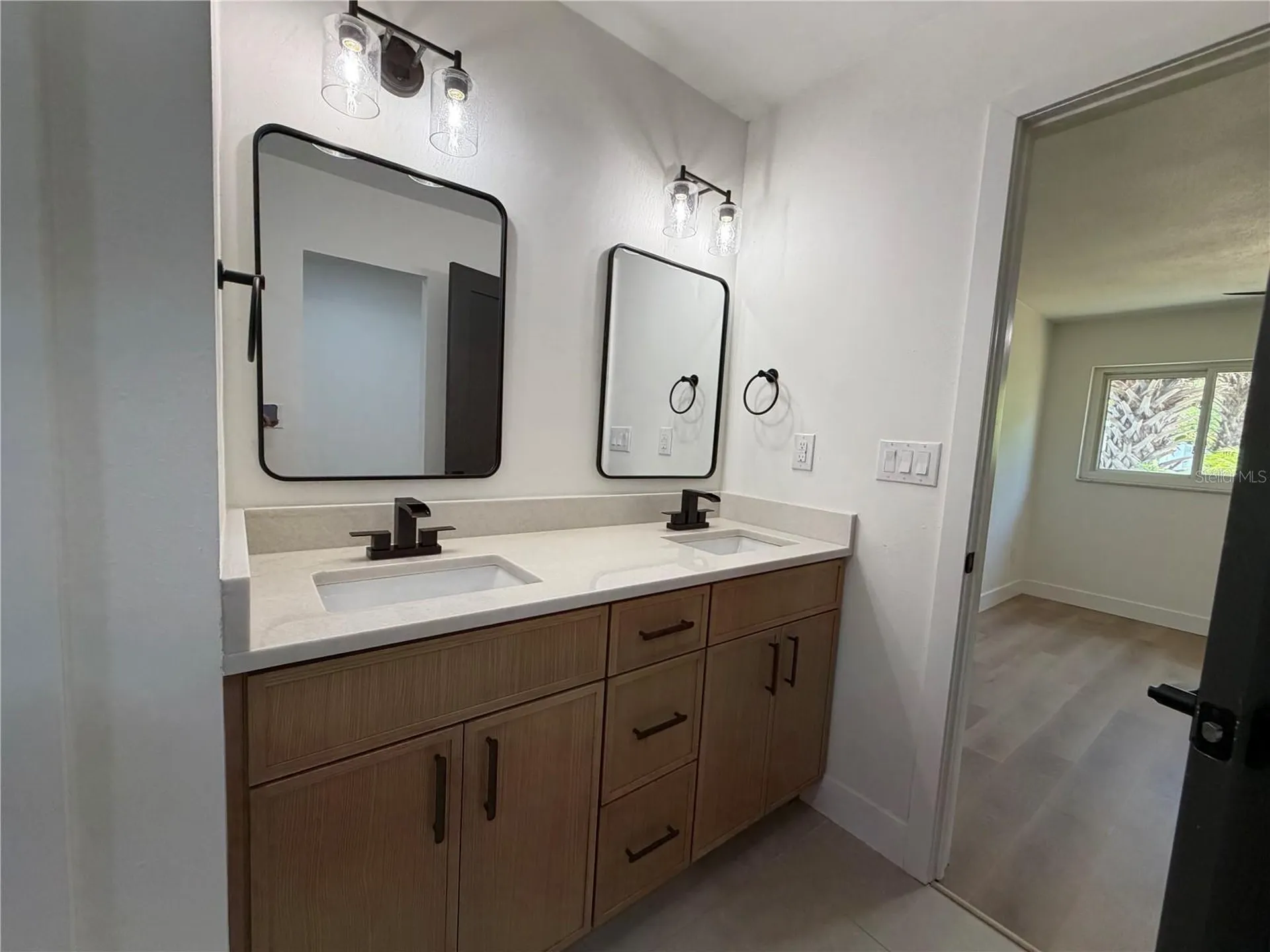 2235 Anastasia Way S St Petersburg FL 33712