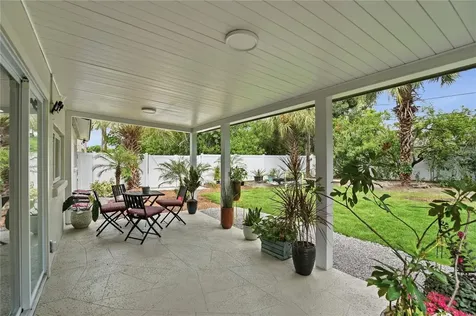 2235 Anastasia Way S St Petersburg FL 33712