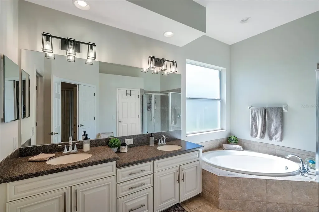 5518 72nd Terrace E Ellenton FL 34222