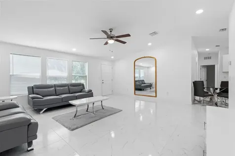 6847 Woodsman Drive Wesley Chapel FL 33544