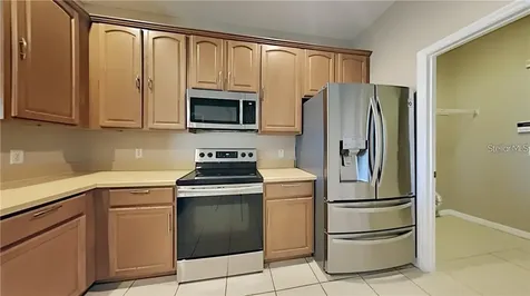 876 Hacienda Circle Kissimmee FL 34741