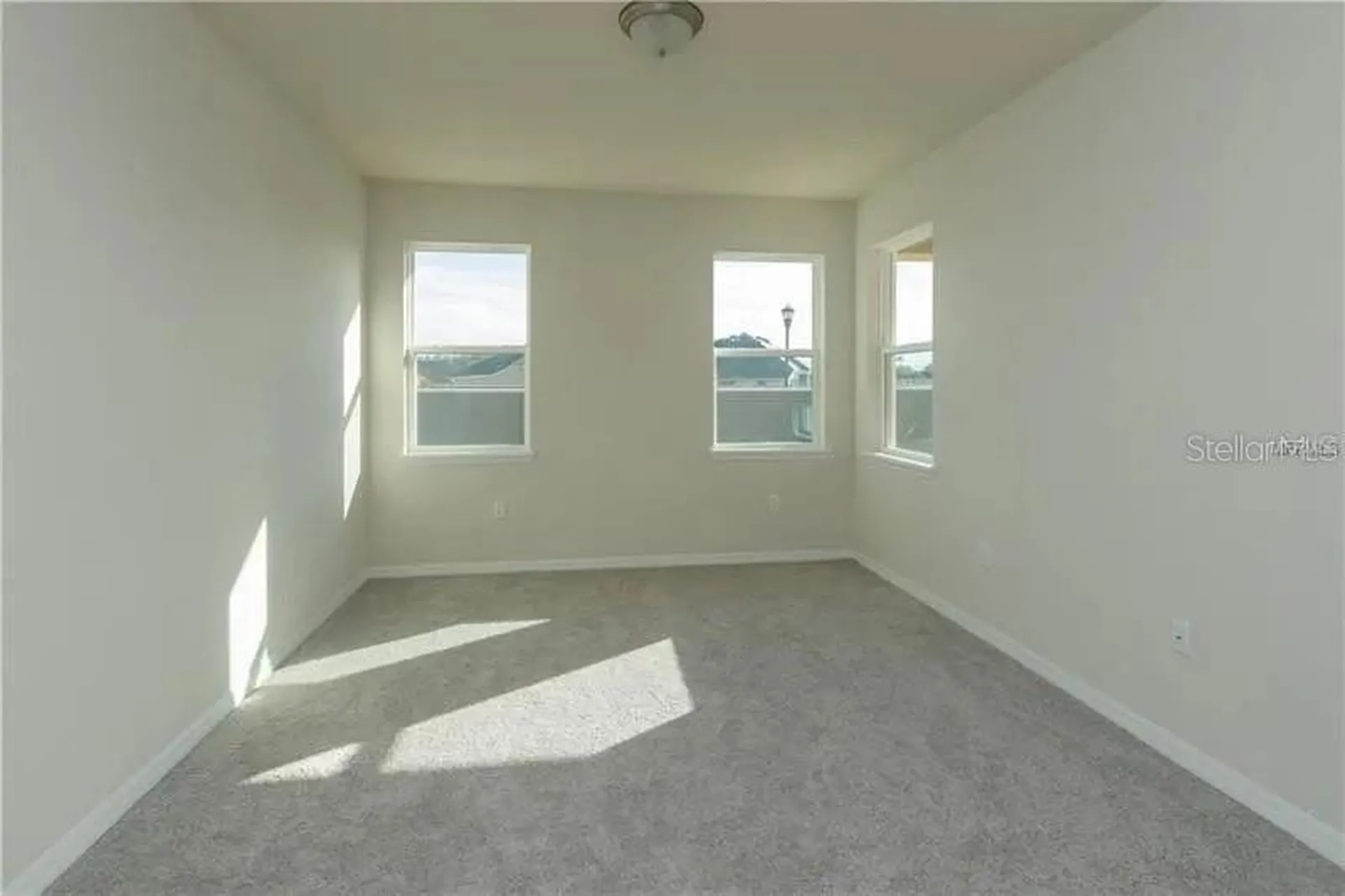 2508 Nouveau Way Kissimmee FL 34741