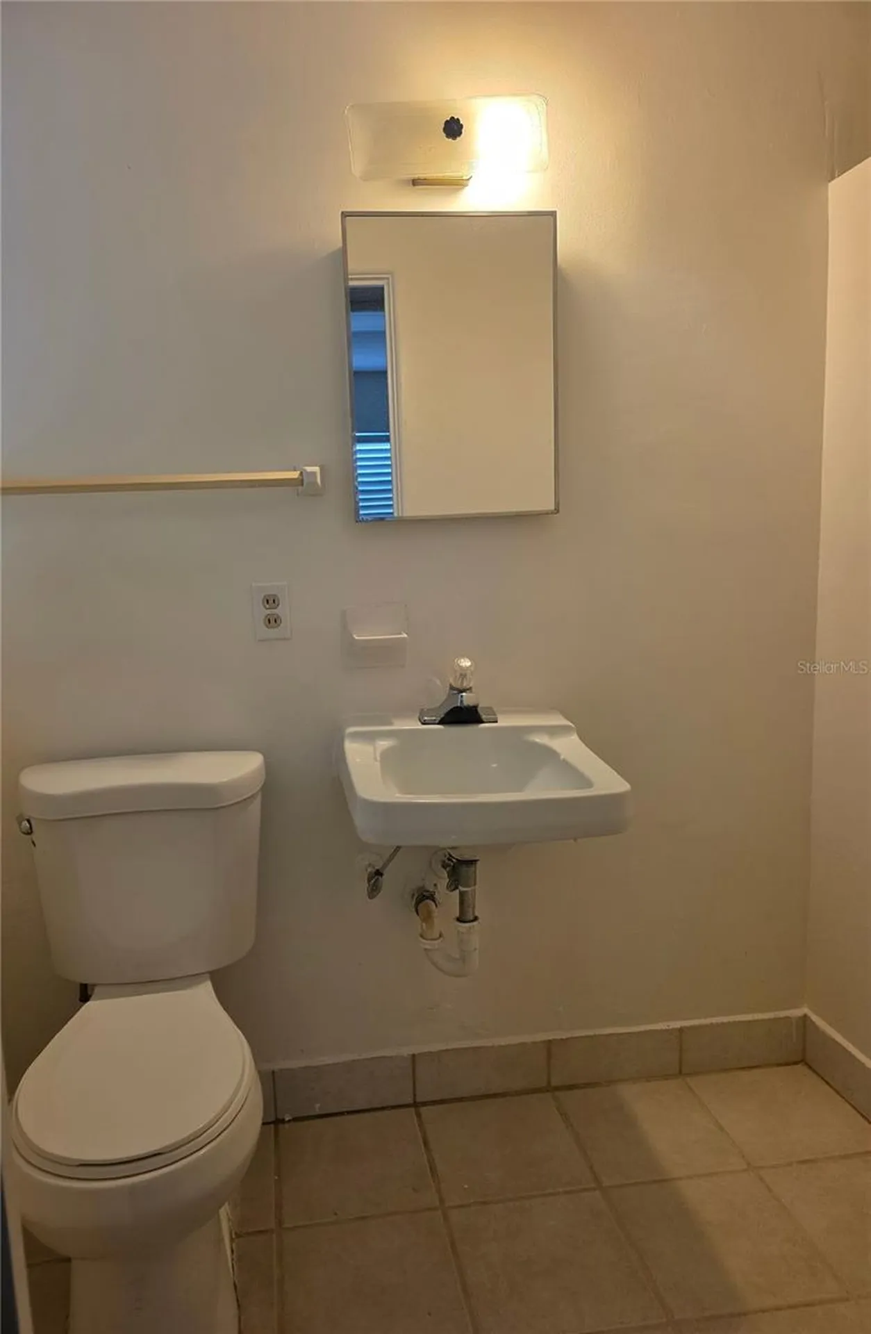 498 Esther Lane Altamonte Springs FL 32714