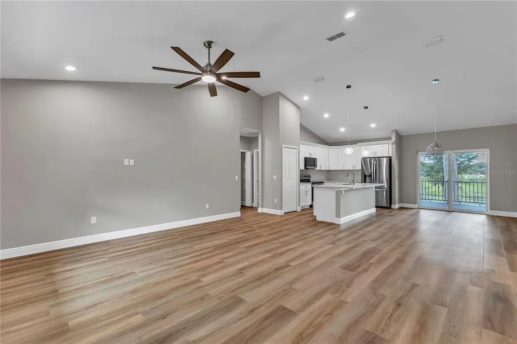 379 S Orange Avenue Orange City FL 32763