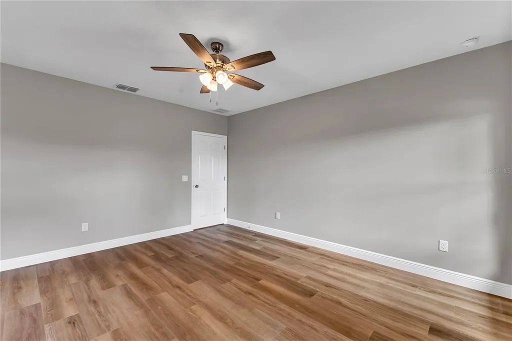 379 S Orange Avenue Orange City FL 32763