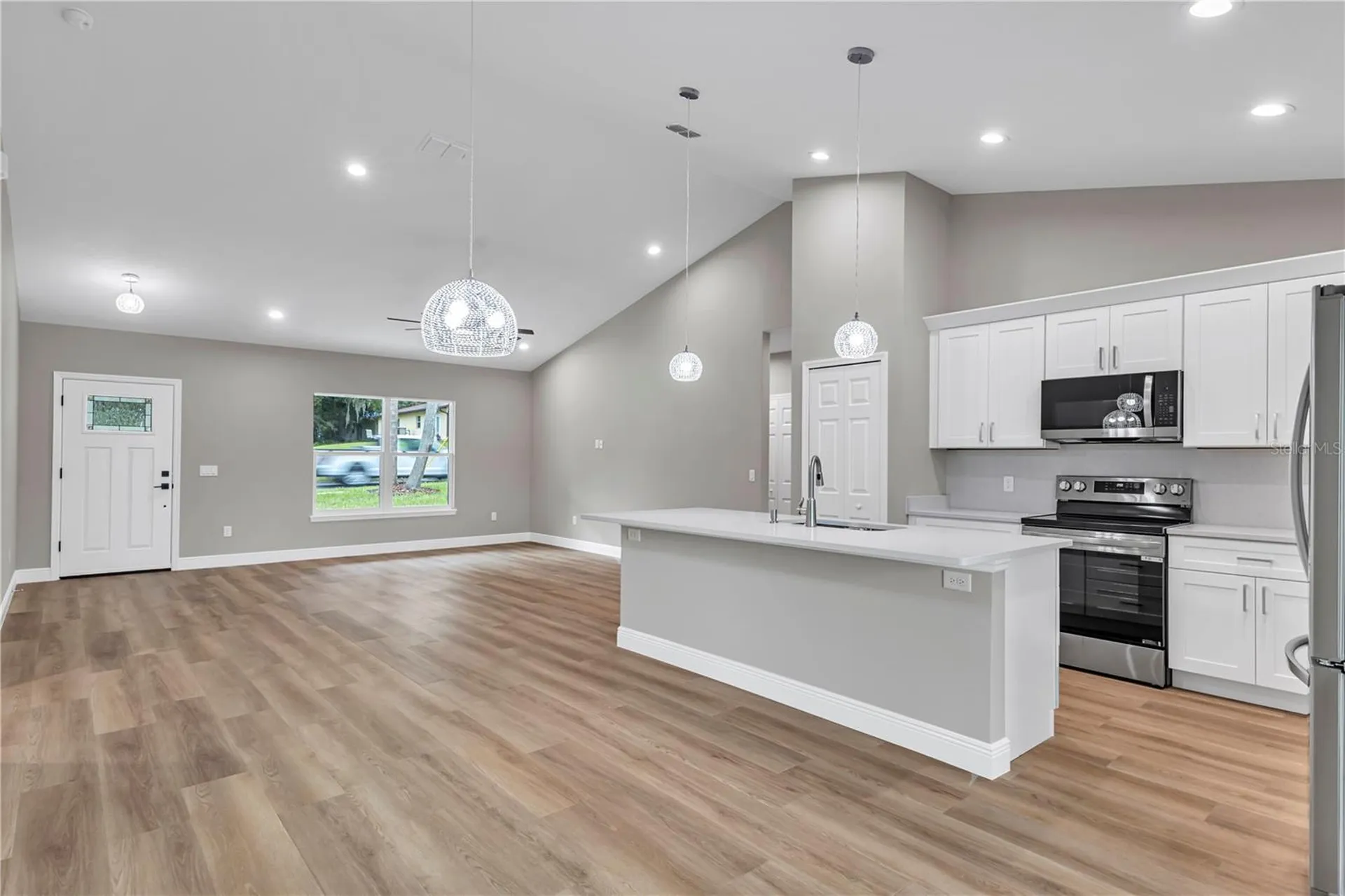 379 S Orange Avenue Orange City FL 32763