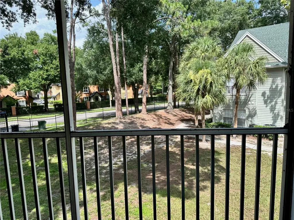6052 Westgate Drive Orlando FL 32835
