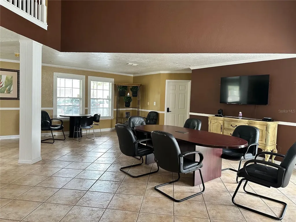 6052 Westgate Drive Orlando FL 32835