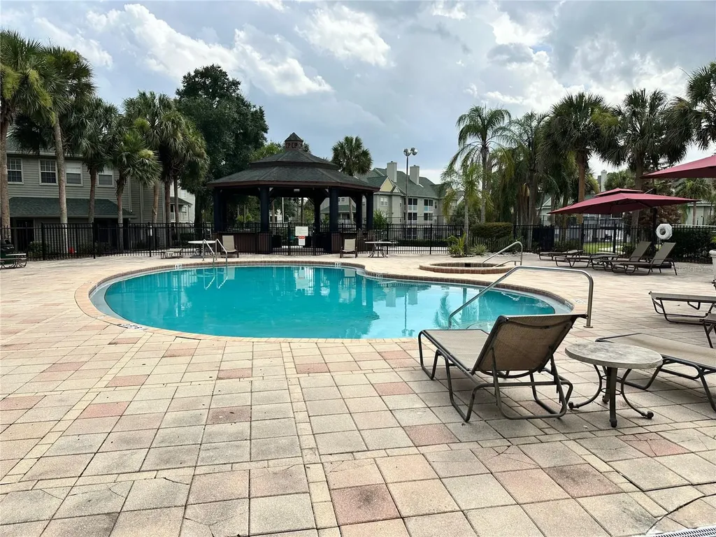 6052 Westgate Drive Orlando FL 32835