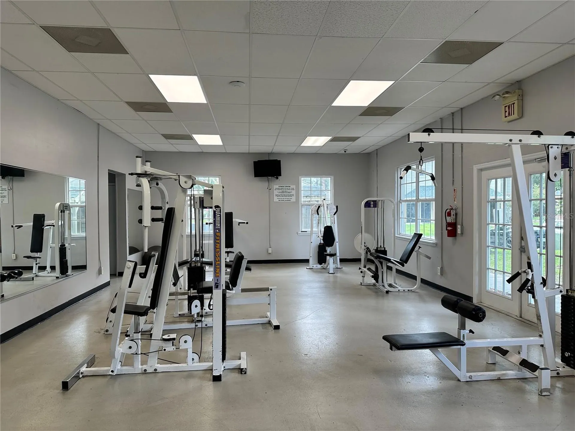 6052 Westgate Drive Orlando FL 32835
