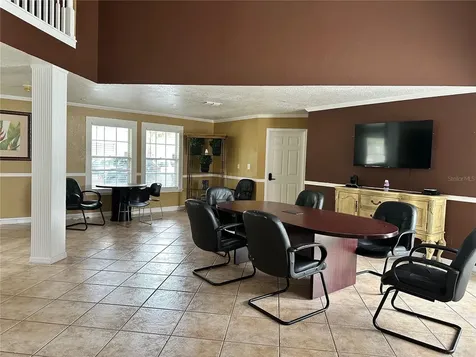 6052 Westgate Drive Orlando FL 32835