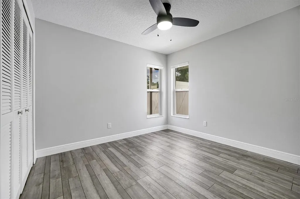 1224 Lake Blue Circle Apopka FL 32703
