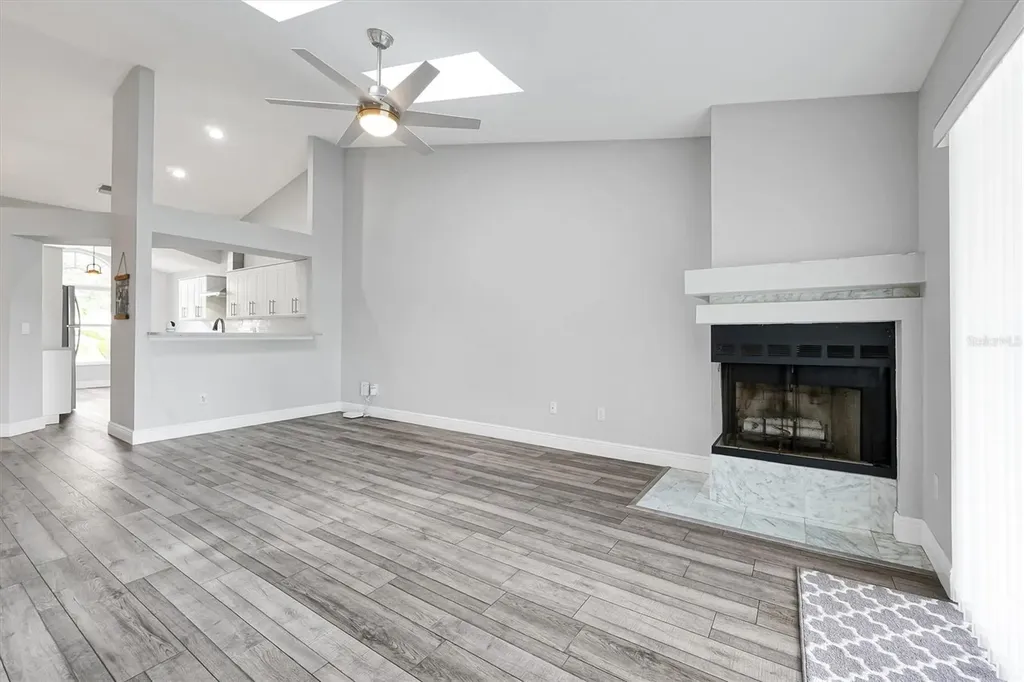 1224 Lake Blue Circle Apopka FL 32703