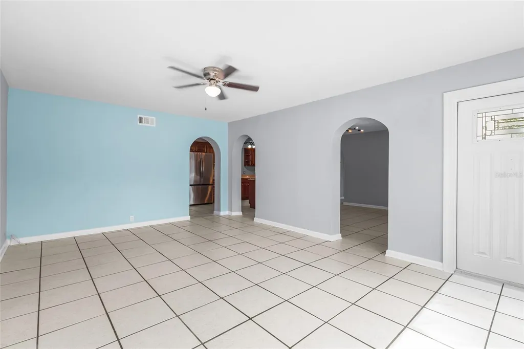 605 S Florida Avenue Tarpon Springs FL 34689