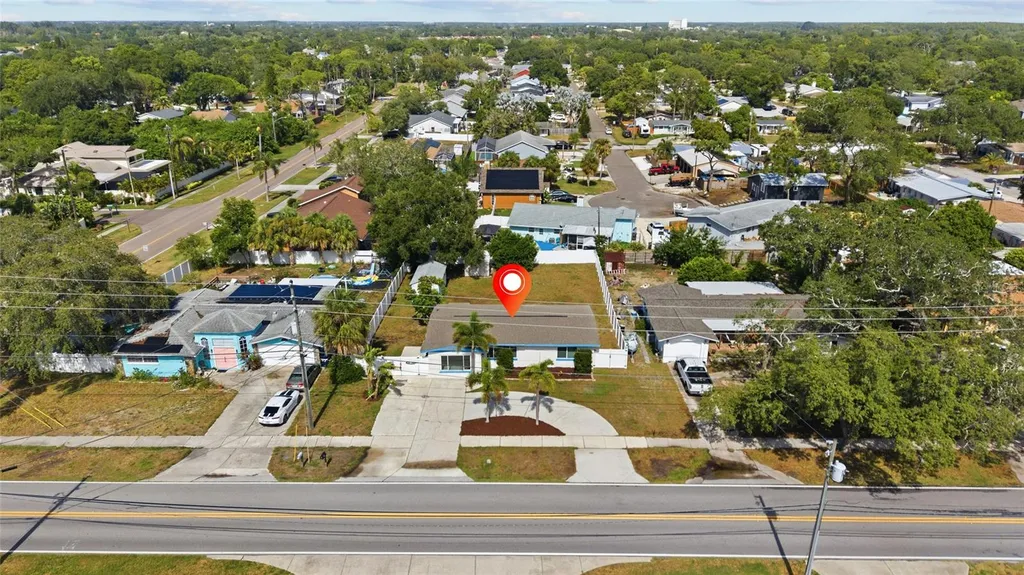 605 S Florida Avenue Tarpon Springs FL 34689