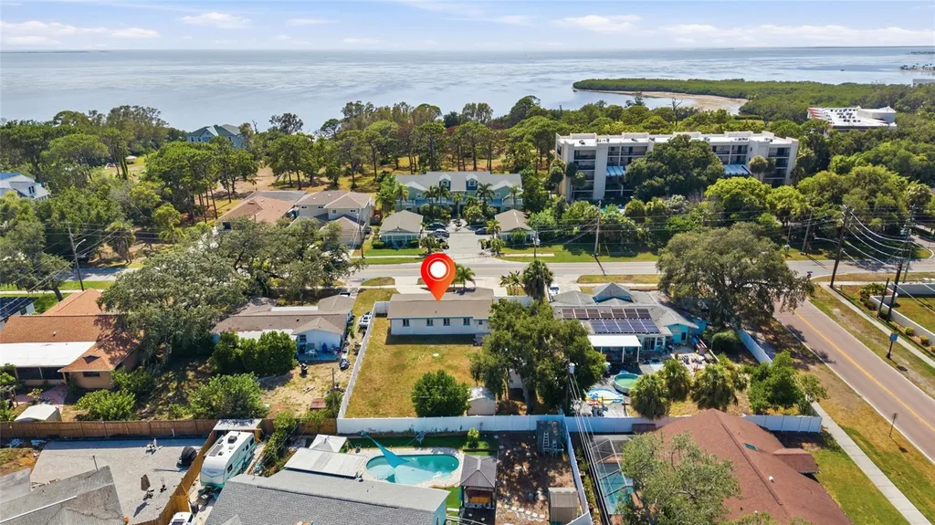 605 S Florida Avenue Tarpon Springs FL 34689