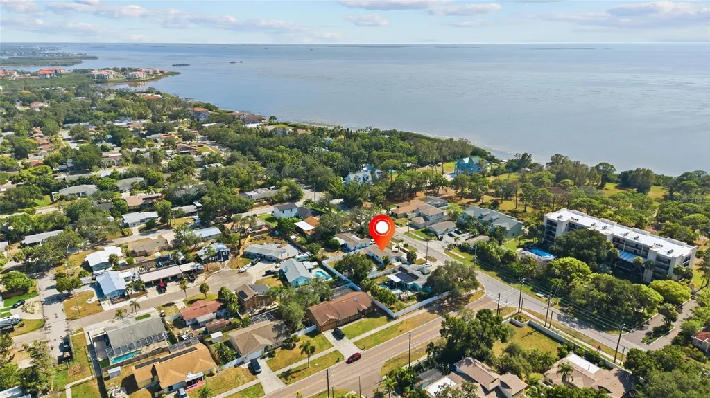 605 S Florida Avenue Tarpon Springs FL 34689