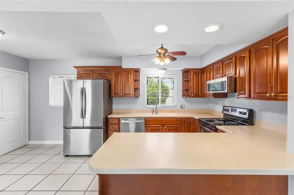 605 S Florida Avenue Tarpon Springs FL 34689