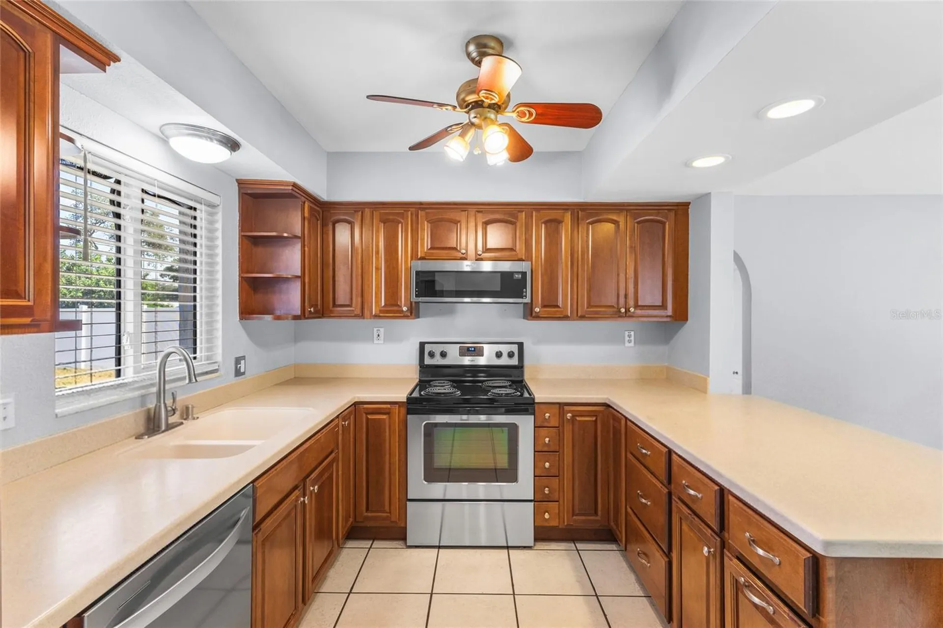 605 S Florida Avenue Tarpon Springs FL 34689